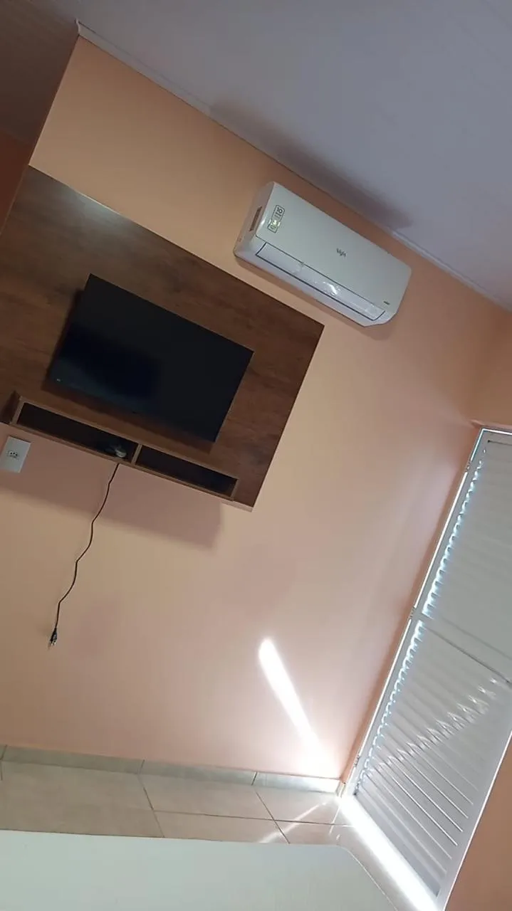 Miniatura 10 de Quarto 02